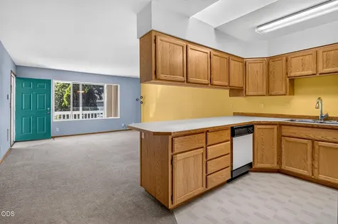 844 SE Stratford Court Bend OR 97702