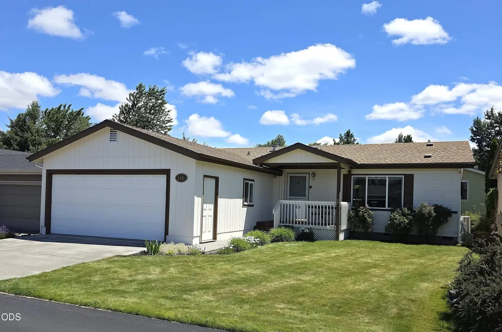 1188 NE 27th Street Bend OR 97701