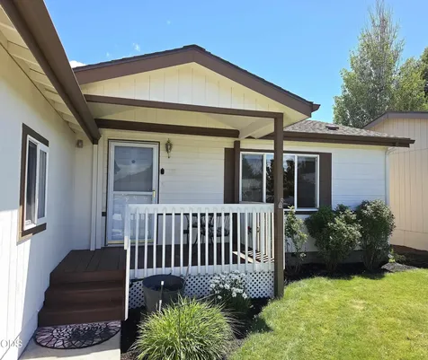 1188 NE 27th Street Bend OR 97701