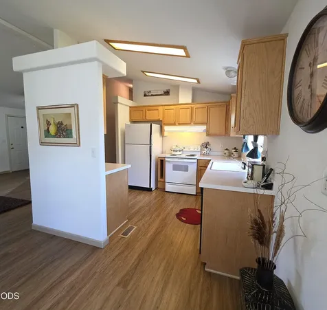 1188 NE 27th Street Bend OR 97701