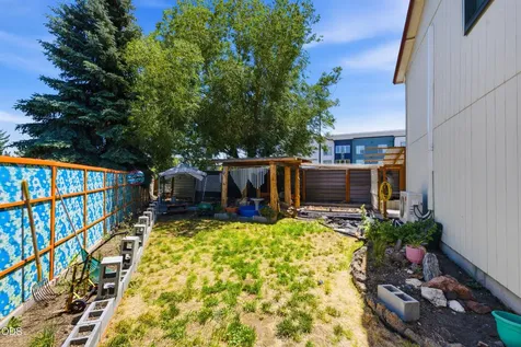 2346 SW 20th Court Redmond OR 97756