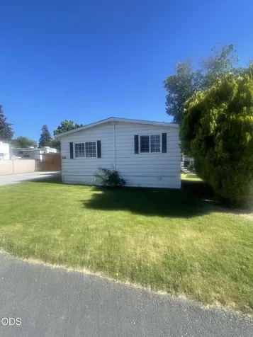 3415 Crest Street Klamath Falls OR 97603