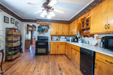 1329 Larson Road Roseburg OR 97471