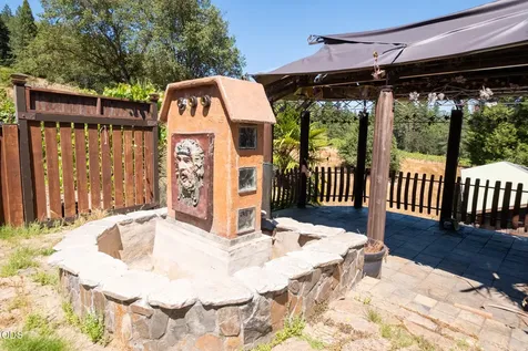 1329 Larson Road Roseburg OR 97471