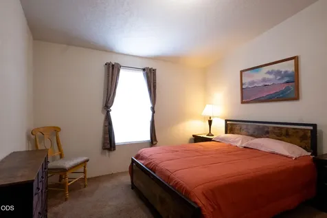 1329 Larson Road Roseburg OR 97471