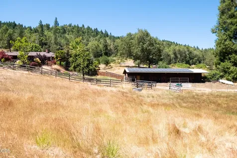1329 Larson Road Roseburg OR 97471