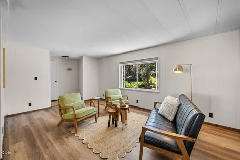 60992 Springcrest Drive Bend OR 97702