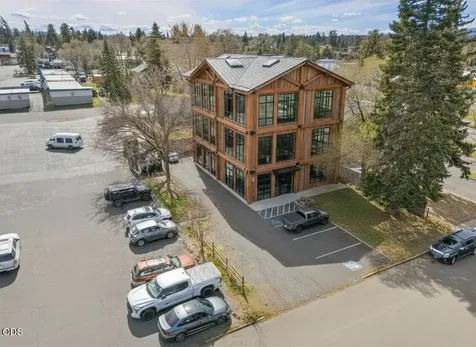 225 SE Vine Lane Bend OR 97702