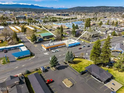 225 SE Vine Lane Bend OR 97702
