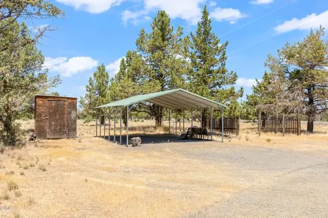 8241 SW Jordan Road Culver OR 97734