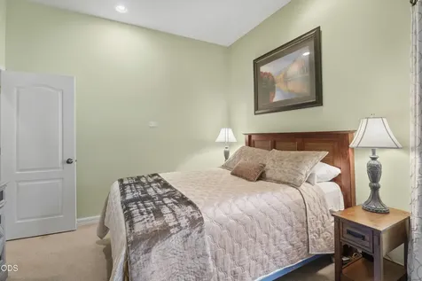 2390 Osprey Drive Redmond OR 97756