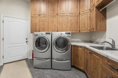 2390 Osprey Drive Redmond OR 97756