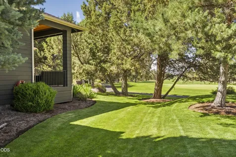 2390 Osprey Drive Redmond OR 97756