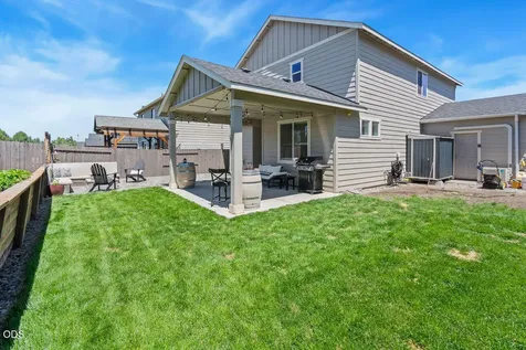 60865 SE Sweet Pea Drive Bend OR 97702