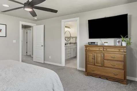 60865 SE Sweet Pea Drive Bend OR 97702
