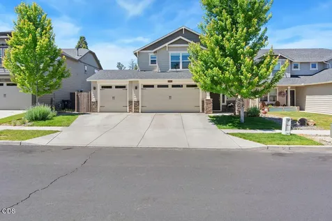 60865 SE Sweet Pea Drive Bend OR 97702