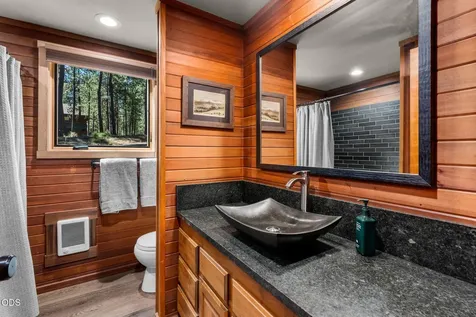 13737 Speedwell Black Butte Ranch OR 97759