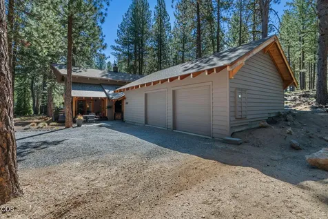 13737 Speedwell Black Butte Ranch OR 97759
