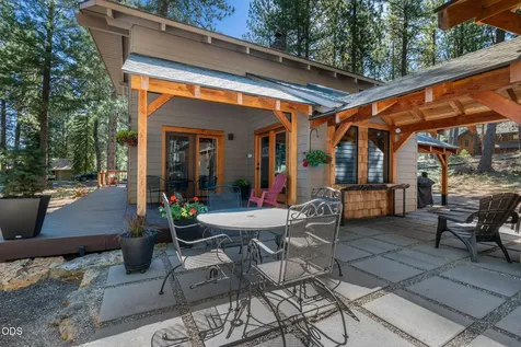 13737 Speedwell Black Butte Ranch OR 97759