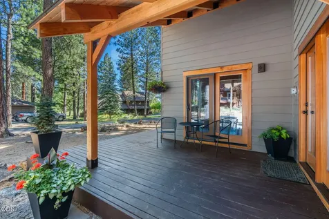 13737 Speedwell Black Butte Ranch OR 97759