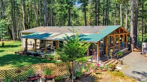 127 Wildpark Lane Selma OR 97538
