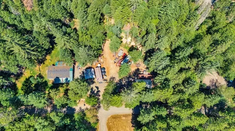 127 Wildpark Lane Selma OR 97538