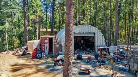127 Wildpark Lane Selma OR 97538
