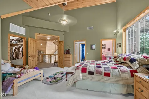 4567 Old Highway 99 S Ashland OR 97520