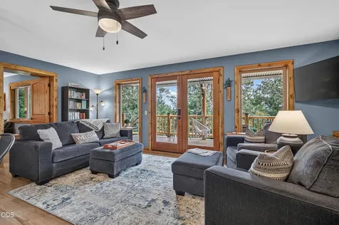 4567 Old Highway 99 S Ashland OR 97520