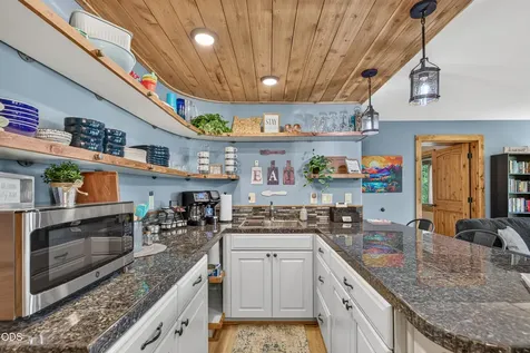 4567 Old Highway 99 S Ashland OR 97520