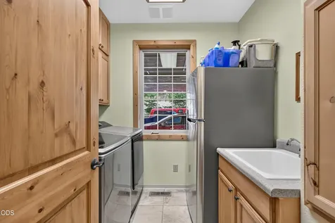 4567 Old Highway 99 S Ashland OR 97520