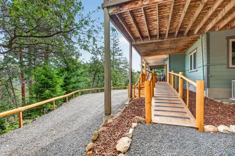 4567 Old Highway 99 S Ashland OR 97520