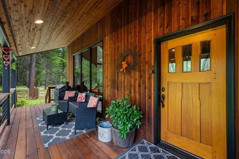 26359 SW Tamarack Lane Camp Sherman OR 97730