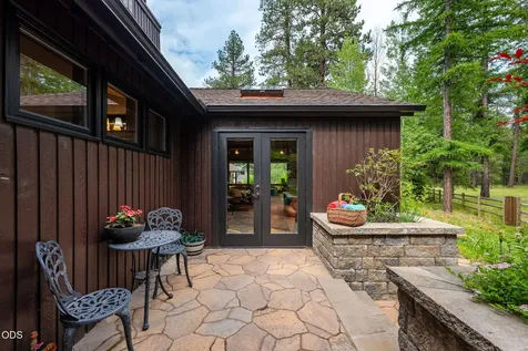 26359 SW Tamarack Lane Camp Sherman OR 97730