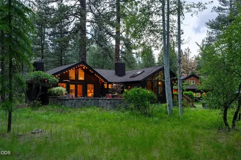26359 SW Tamarack Lane Camp Sherman OR 97730