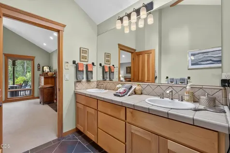 26359 SW Tamarack Lane Camp Sherman OR 97730