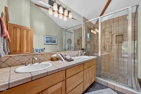 26359 SW Tamarack Lane Camp Sherman OR 97730