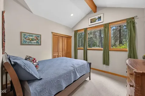 26359 SW Tamarack Lane Camp Sherman OR 97730