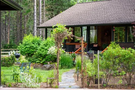 26359 SW Tamarack Lane Camp Sherman OR 97730