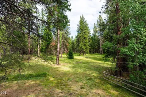 26359 SW Tamarack Lane Camp Sherman OR 97730