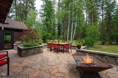 26359 SW Tamarack Lane Camp Sherman OR 97730