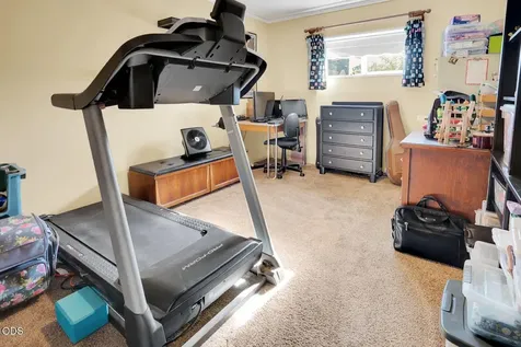 8230 Hill Road Klamath Falls OR 97603