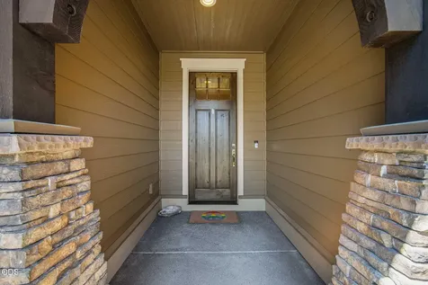 2596 NW Pine Terrace Drive Bend OR 97703