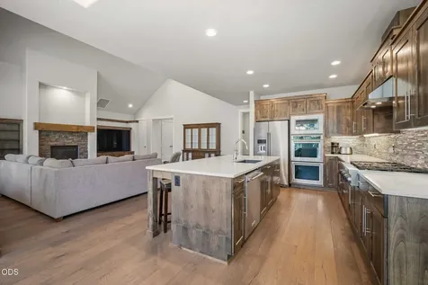 2596 NW Pine Terrace Drive Bend OR 97703