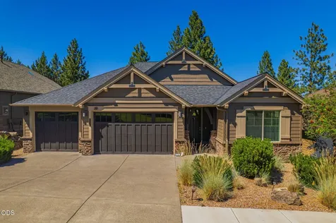 2596 NW Pine Terrace Drive Bend OR 97703