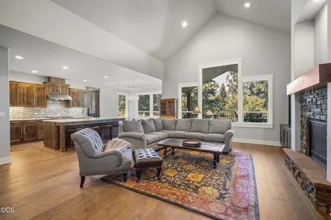 2596 NW Pine Terrace Drive Bend OR 97703