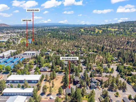 20218 Archie Briggs Road Bend OR 97703