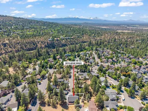 20218 Archie Briggs Road Bend OR 97703