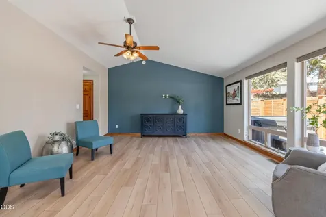 20218 Archie Briggs Road Bend OR 97703