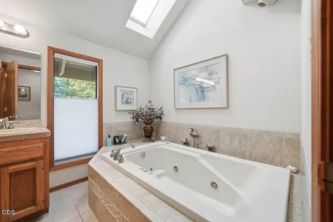 57715 Poplar Loop Sunriver OR 97707